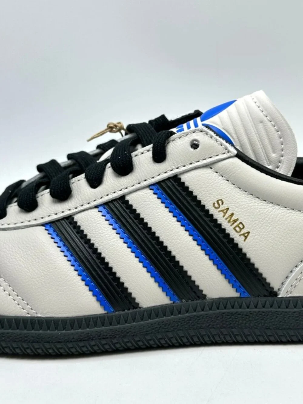 Adidas Samba JP. Brand New. Womens Size: 10.5 & 12.